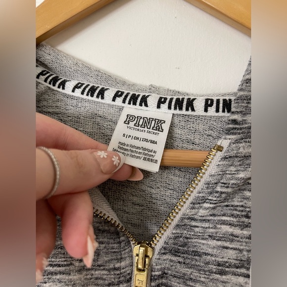 PINK Victoria's Secret Gray Zip-Up Hoodie - Picture 2 of 4